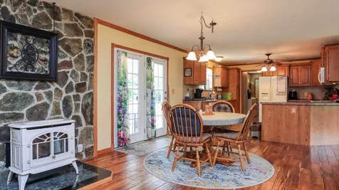 62 Christopher Lane Fremont NH 03044
