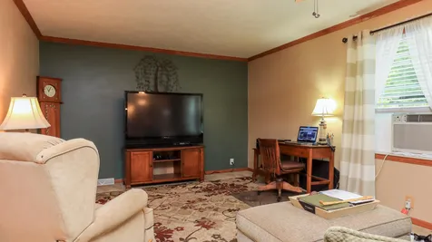 62 Christopher Lane Fremont NH 03044