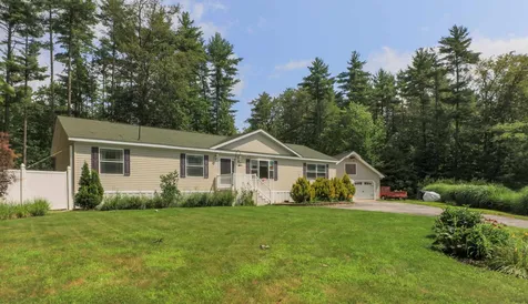 62 Christopher Lane Fremont NH 03044