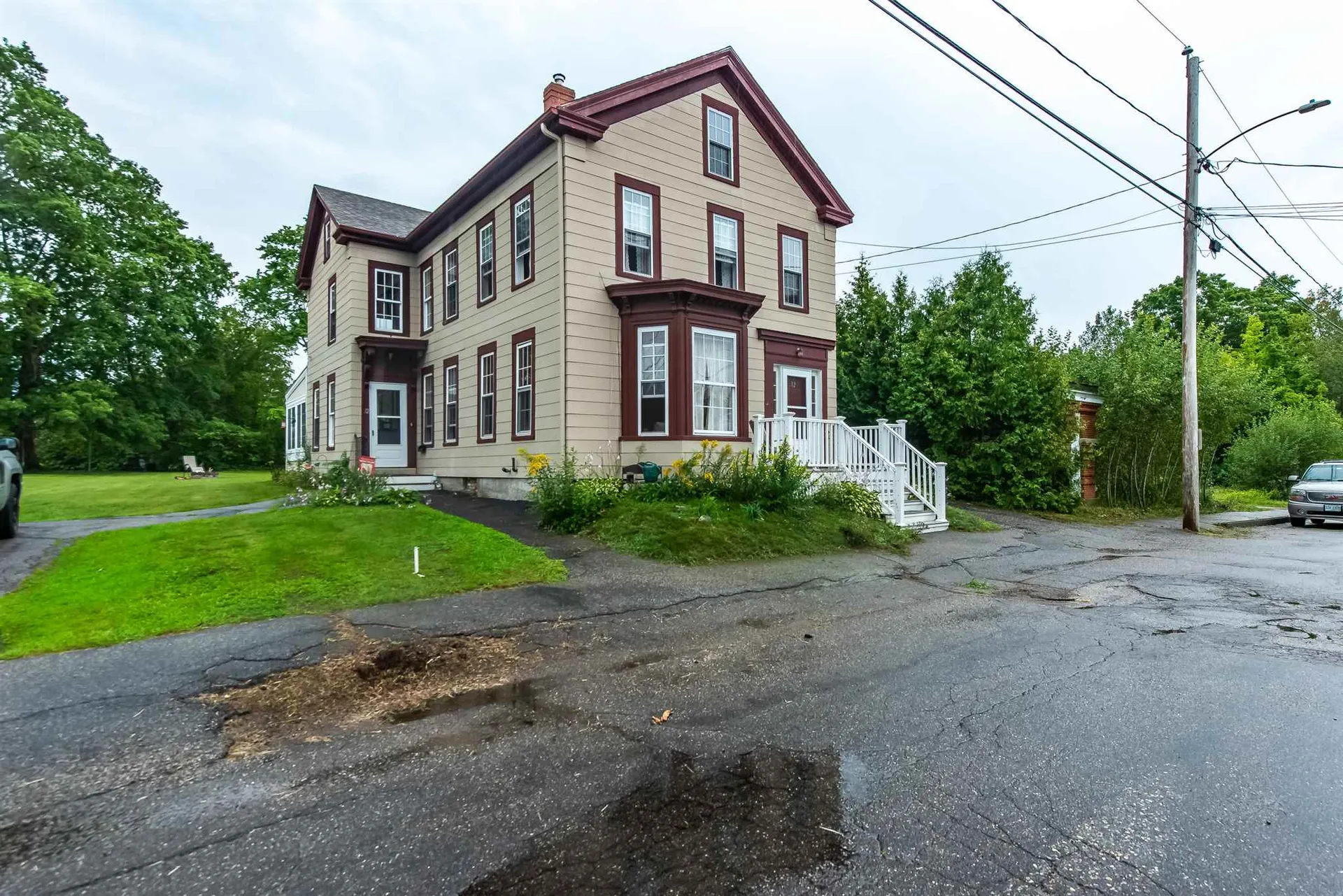 32 Mount Vernon Street Somersworth NH 03878