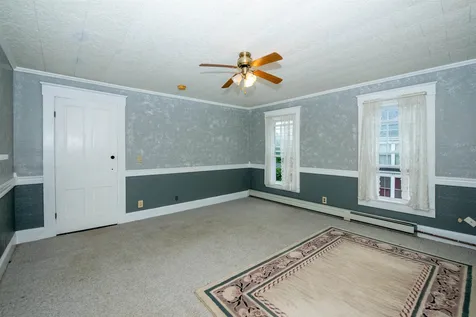 32 Mount Vernon Street Somersworth NH 03878