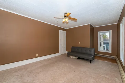 32 Mount Vernon Street Somersworth NH 03878