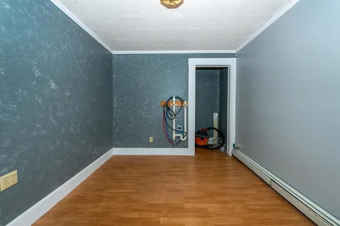 32 Mount Vernon Street Somersworth NH 03878