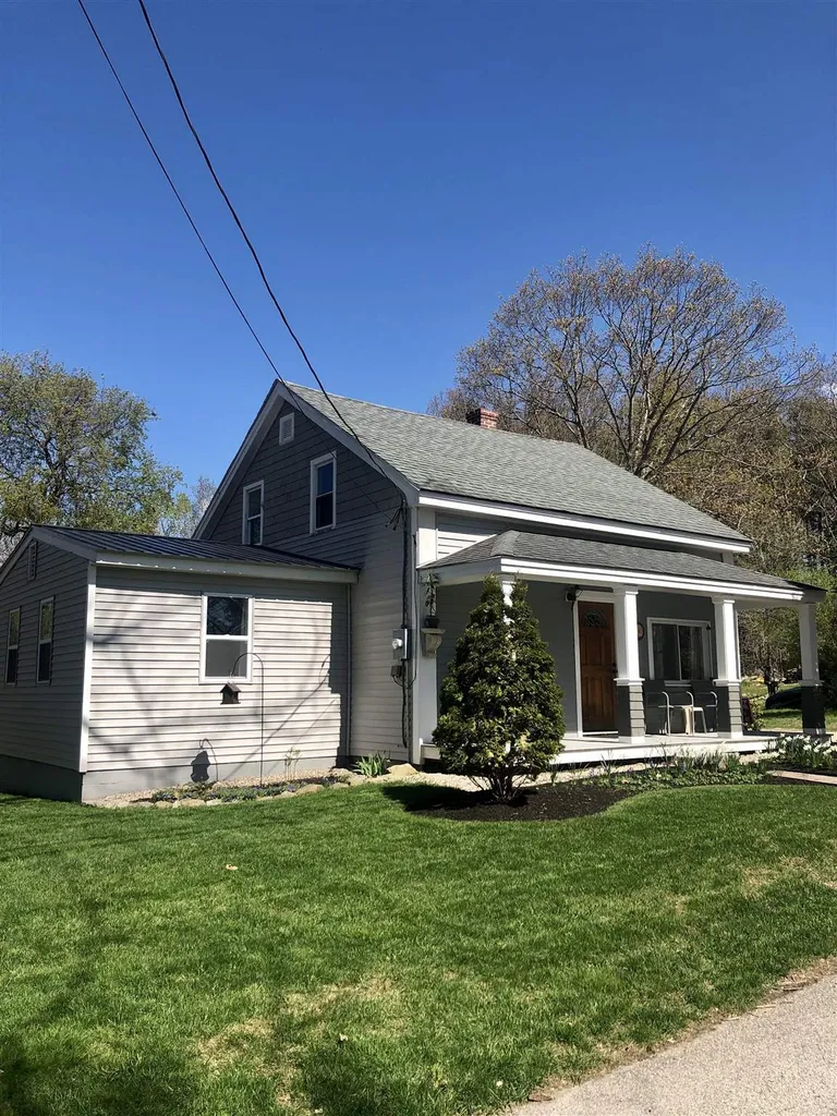 26 King Street Wolfeboro NH 03894