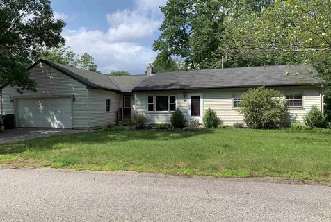 5 Maplewood Avenue Rochester NH 03867