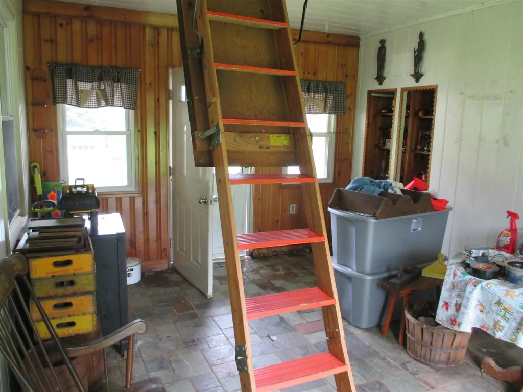 112 Tolend Road Dover NH 03820