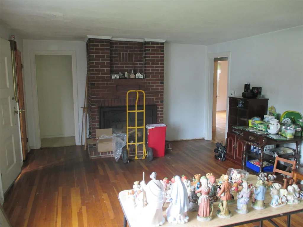 112 Tolend Road Dover NH 03820