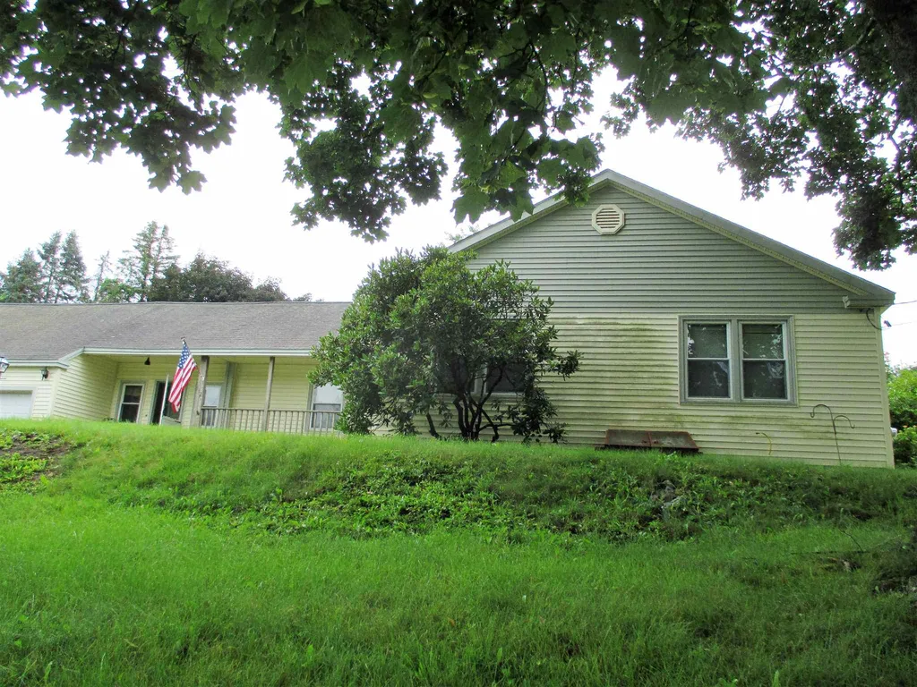 112 Tolend Road Dover NH 03820