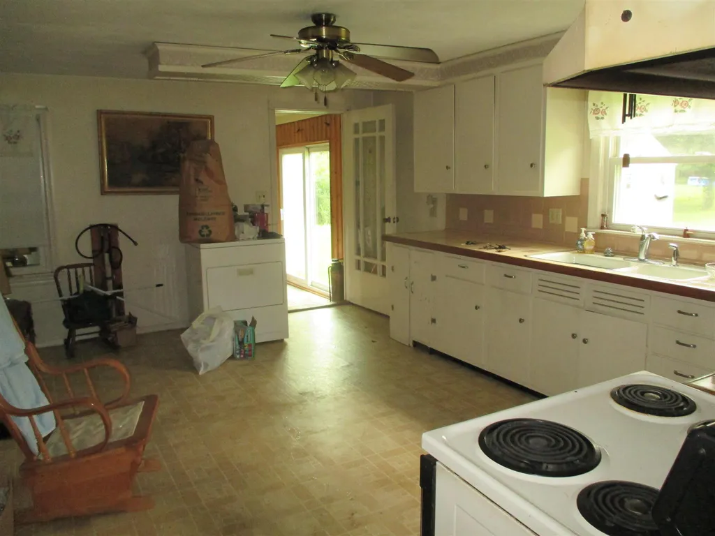 112 Tolend Road Dover NH 03820