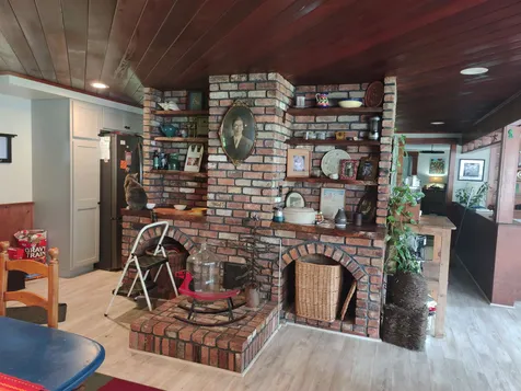 2551 Pleasant Street Bethel VT 05032
