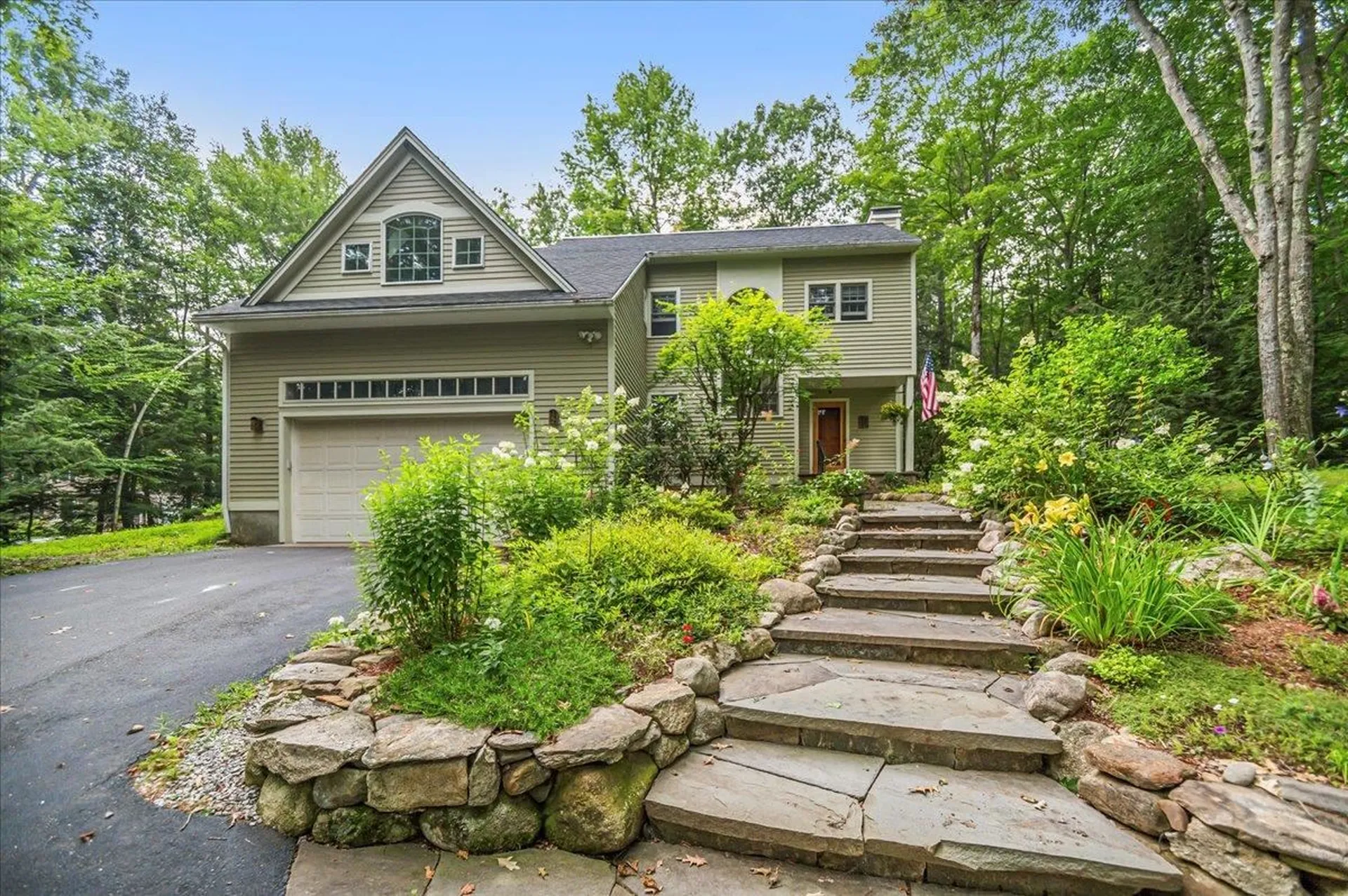 6 Briarwood Drive Bow NH 03304
