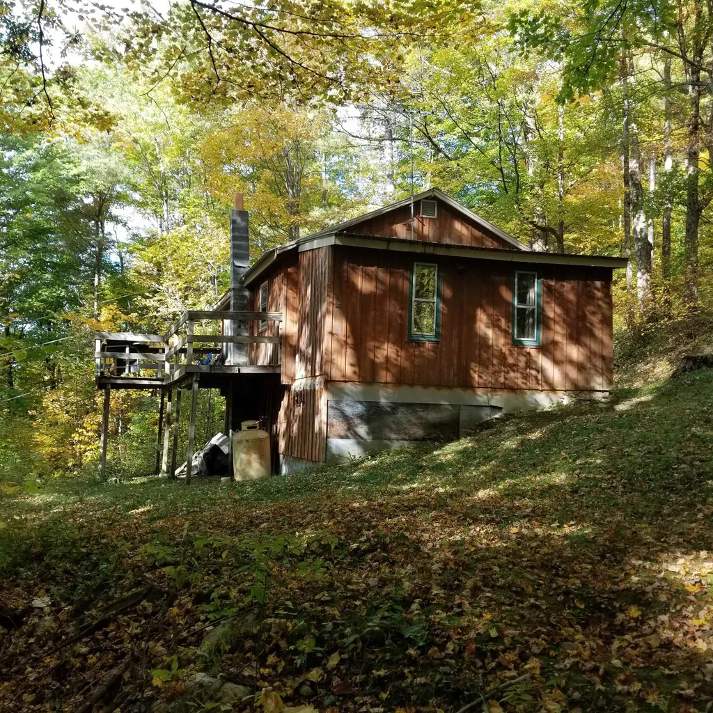 361 Sweet Road Pownal VT 05261