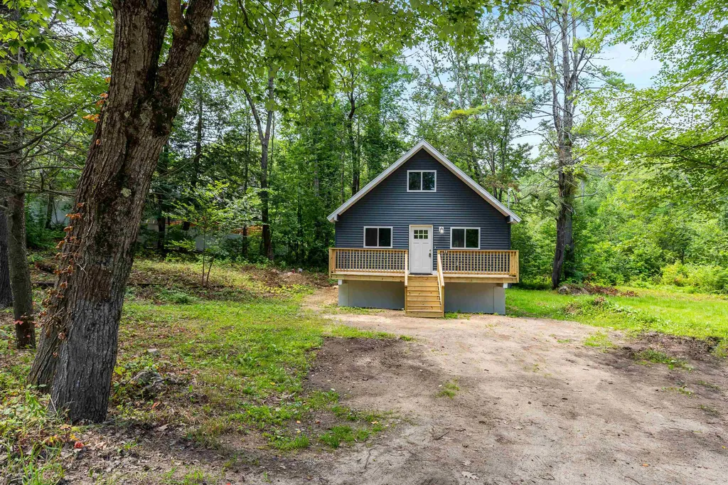 32 Gould Pond Road Hillsborough NH 03244