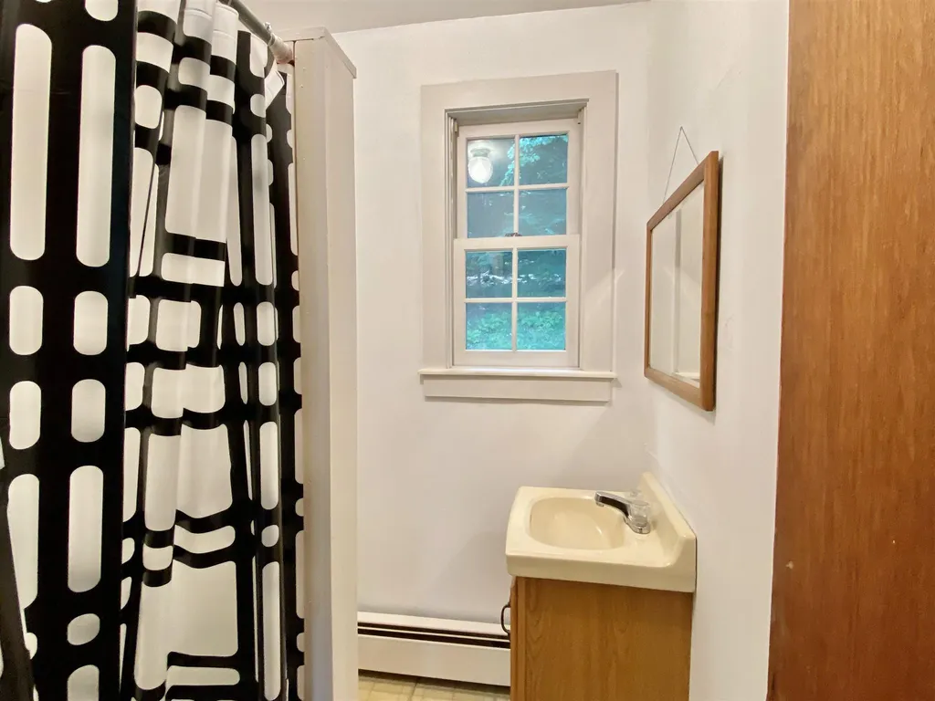 2707 Gov Meldrim Thomson Scenic Highway Orford NH 03777