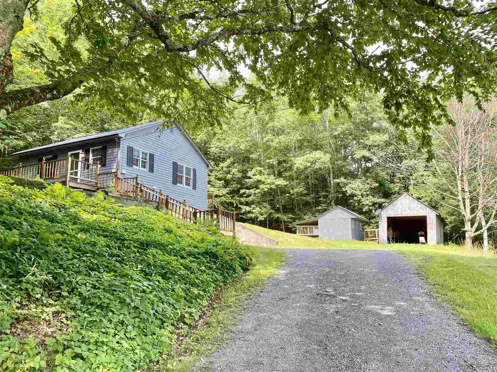 2707 Gov Meldrim Thomson Scenic Highway Orford NH 03777