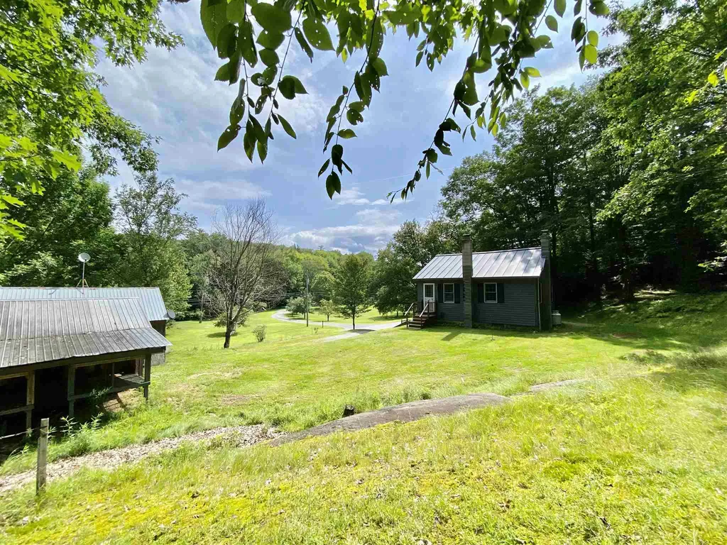 2707 Gov Meldrim Thomson Scenic Highway Orford NH 03777
