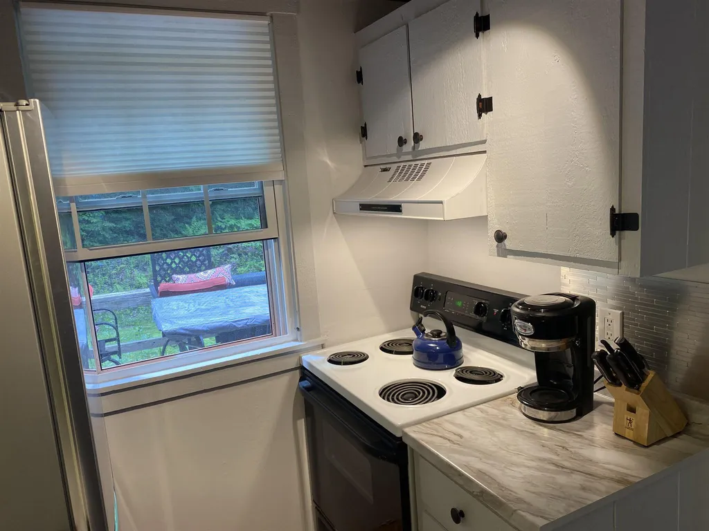574 Willard Road Hartford VT 05059
