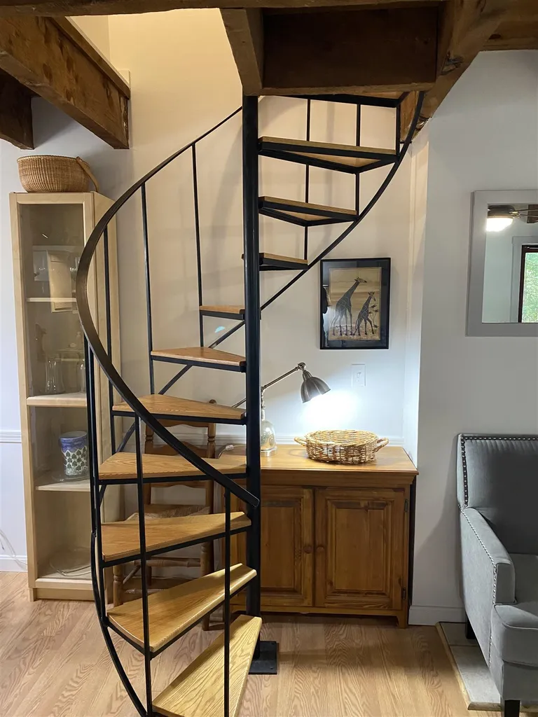574 Willard Road Hartford VT 05059
