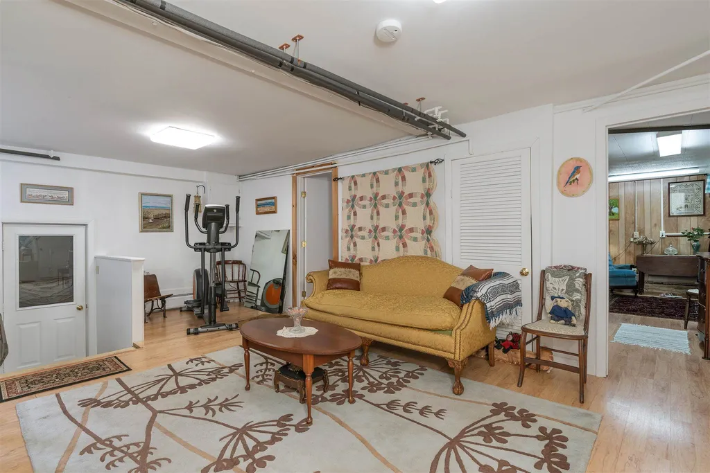 2325 North Hartland Road Hartford VT 05001