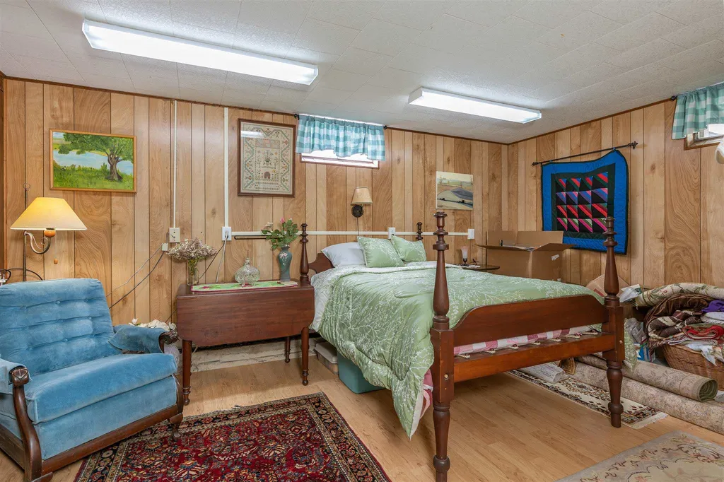 2325 North Hartland Road Hartford VT 05001