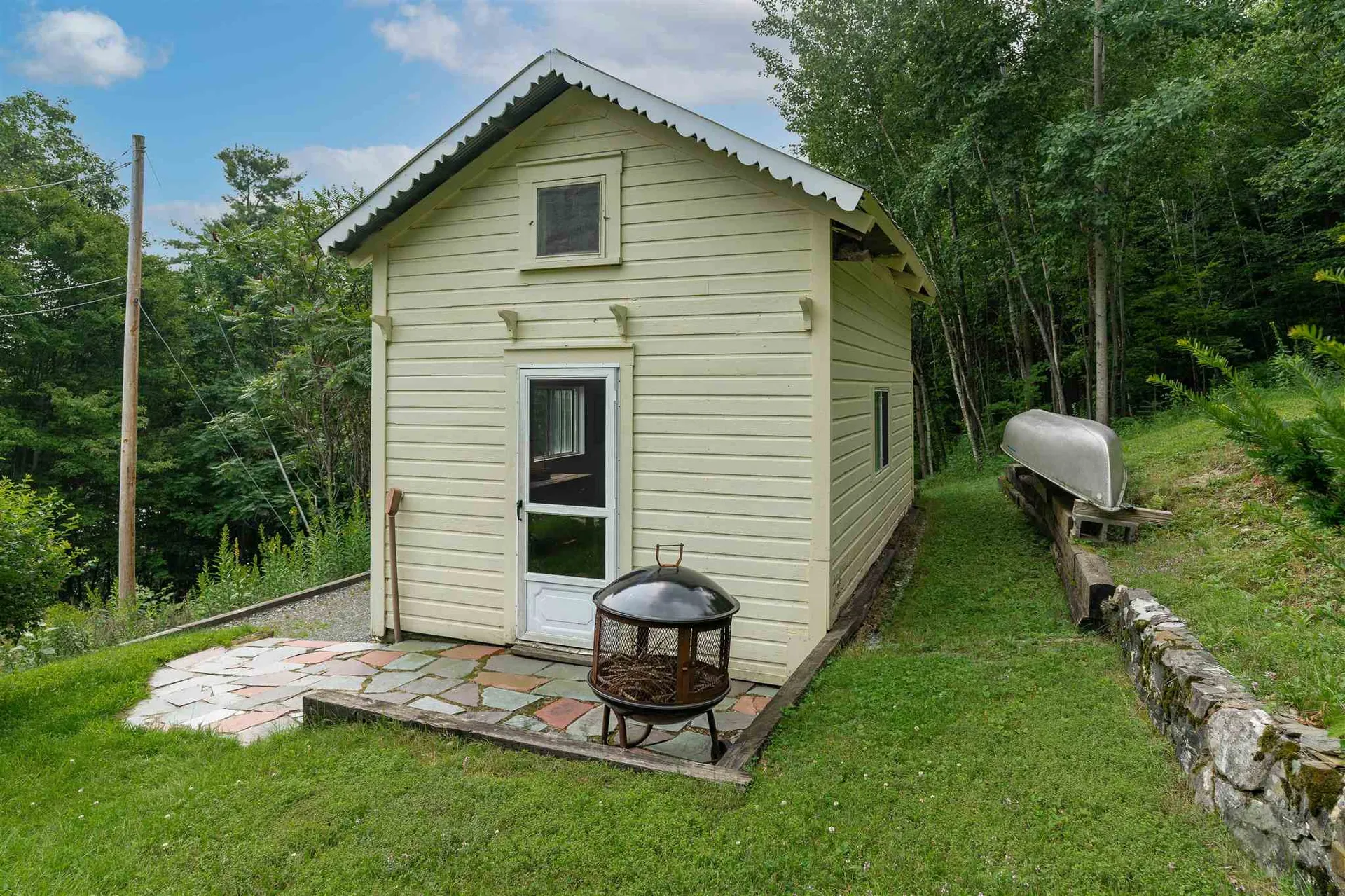 2325 North Hartland Road Hartford VT 05001