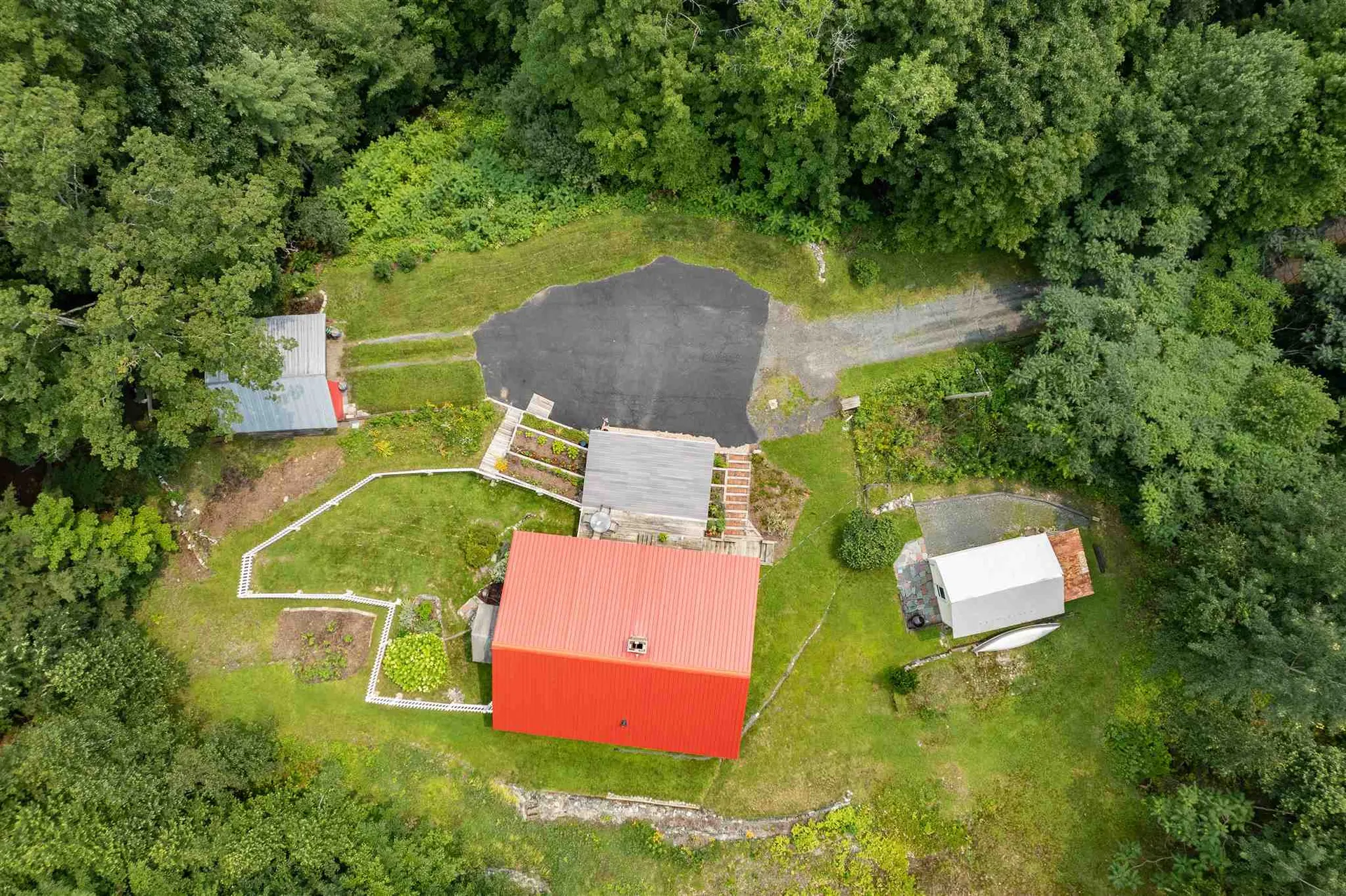 2325 North Hartland Road Hartford VT 05001