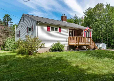 135 Oak Hill Road Barrington NH 03825