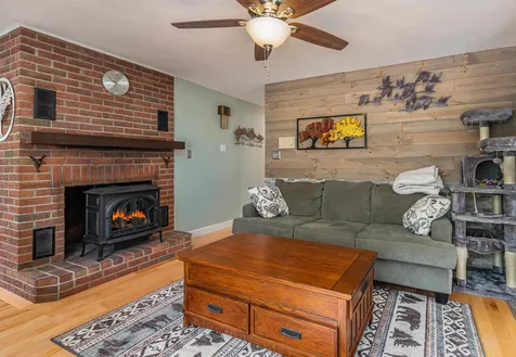 135 Oak Hill Road Barrington NH 03825