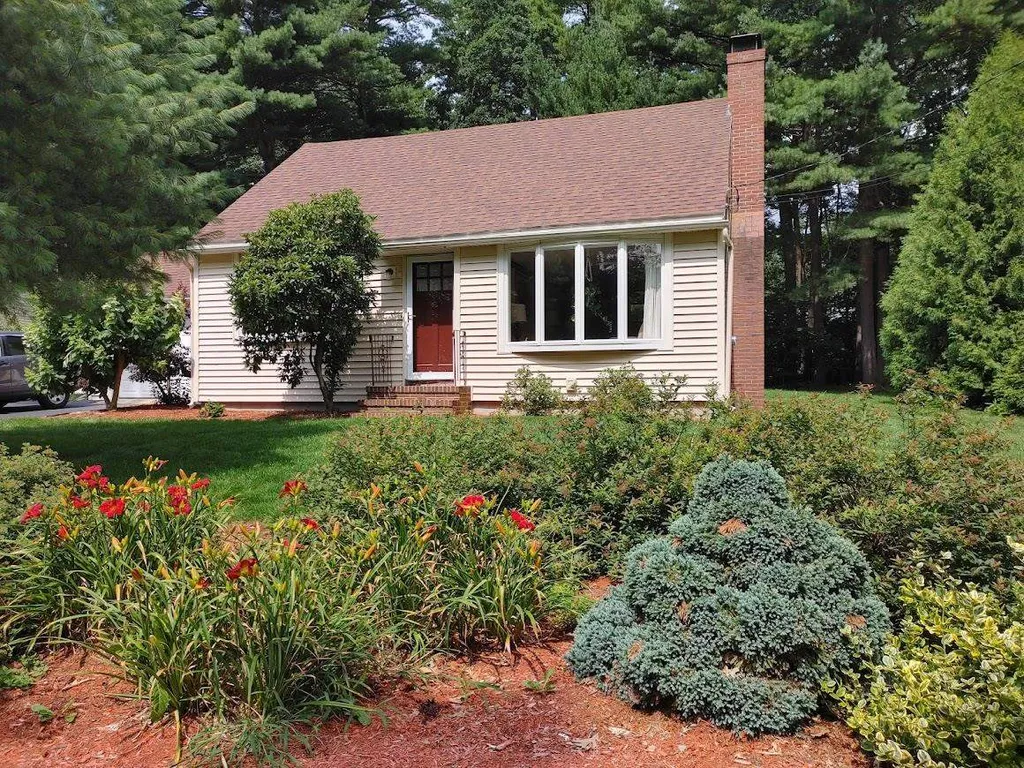 41 Taft Road Portsmouth NH 03801