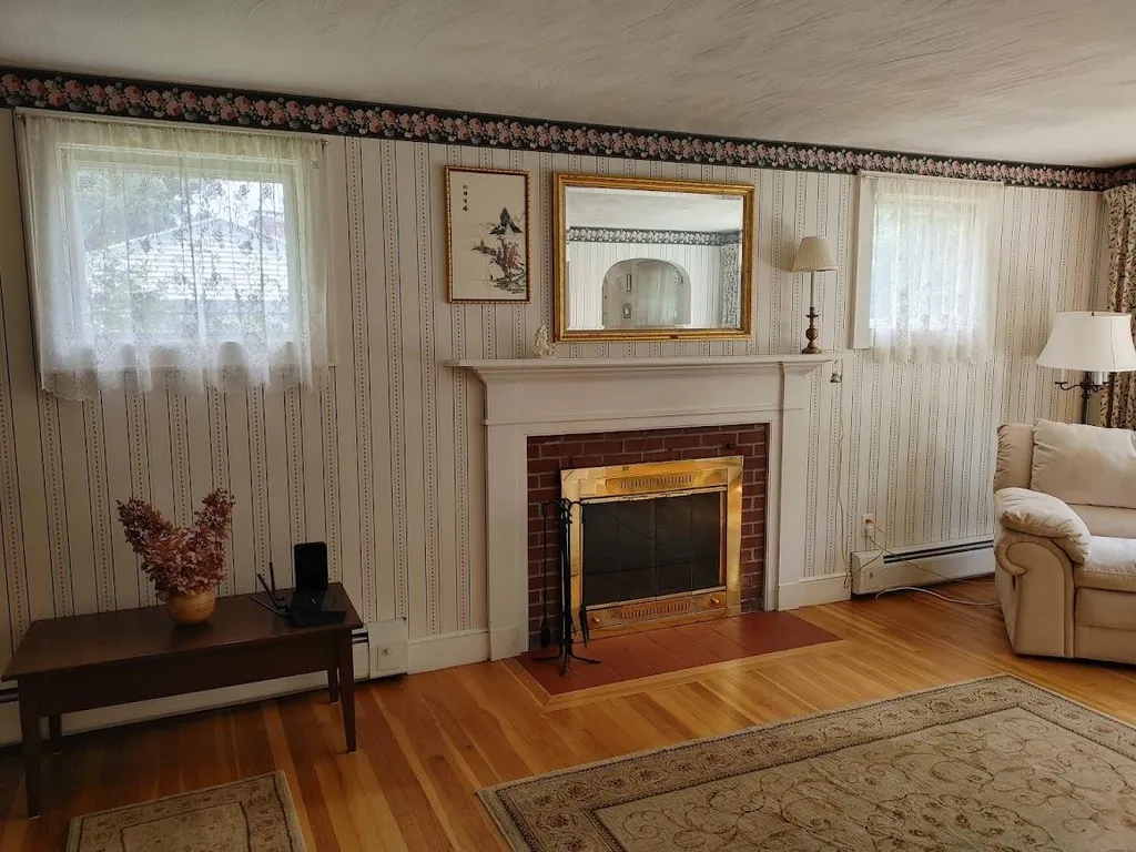 41 Taft Road Portsmouth NH 03801