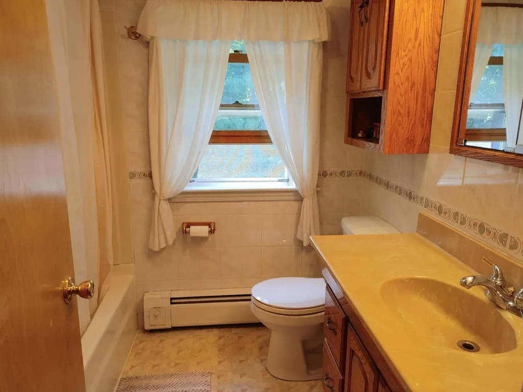 41 Taft Road Portsmouth NH 03801