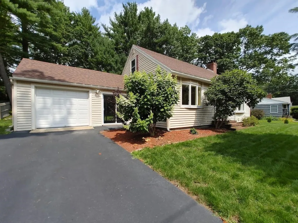 41 Taft Road Portsmouth NH 03801