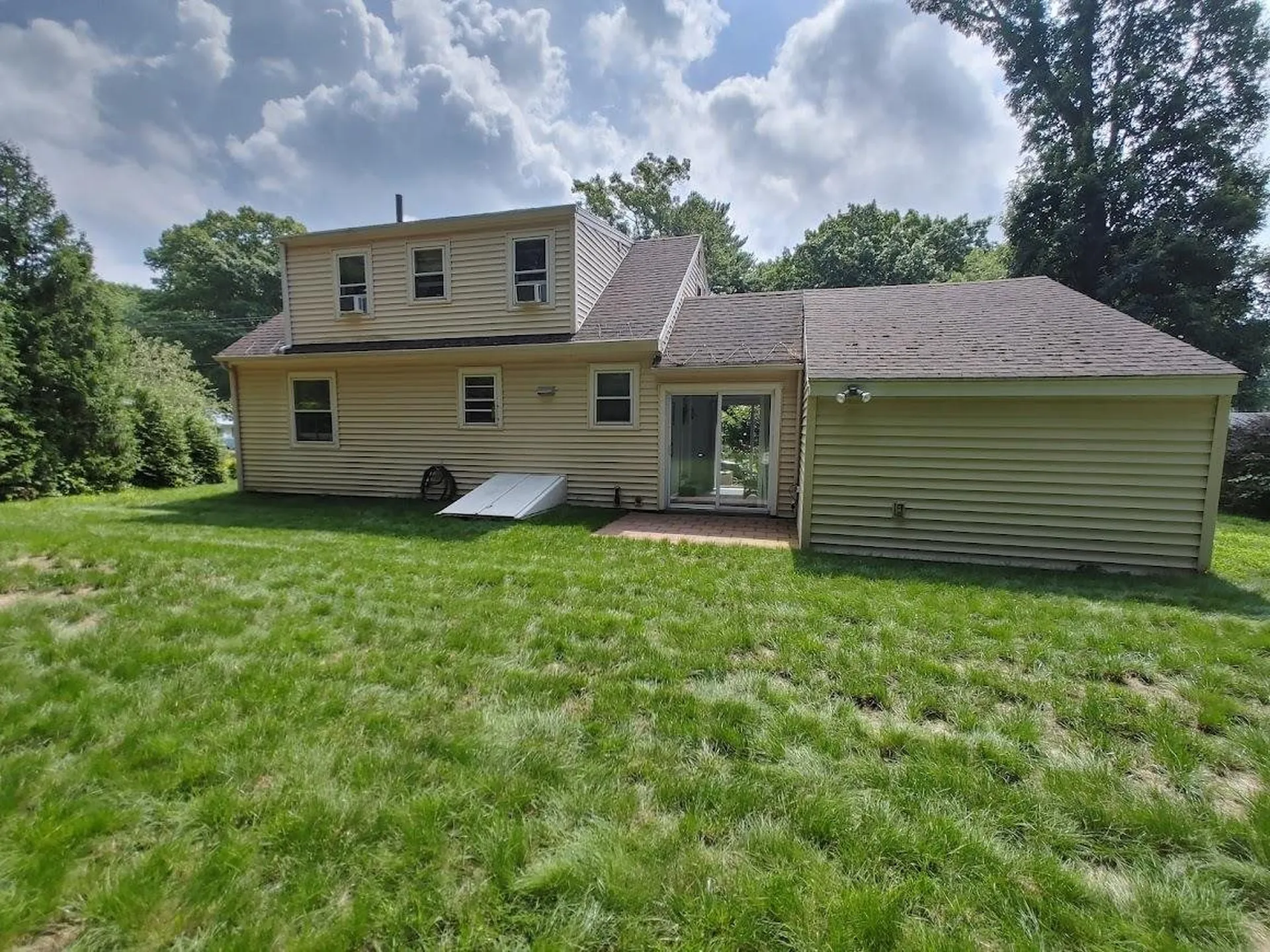 41 Taft Road Portsmouth NH 03801