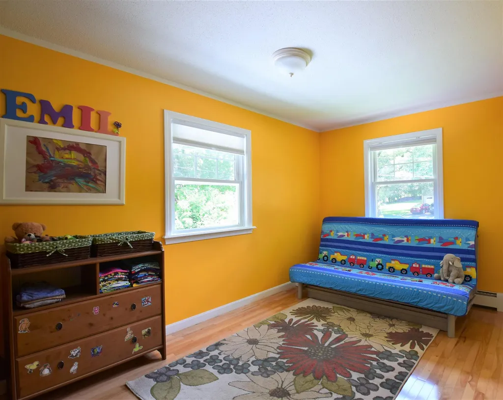 5 Damon Drive Essex VT 05452
