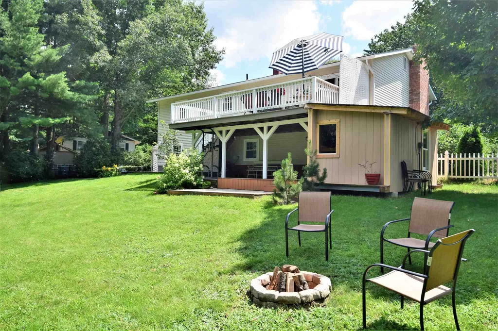 5 Damon Drive Essex VT 05452