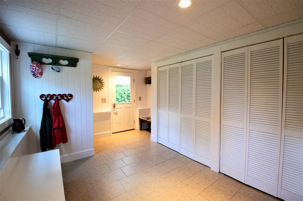 5 Damon Drive Essex VT 05452
