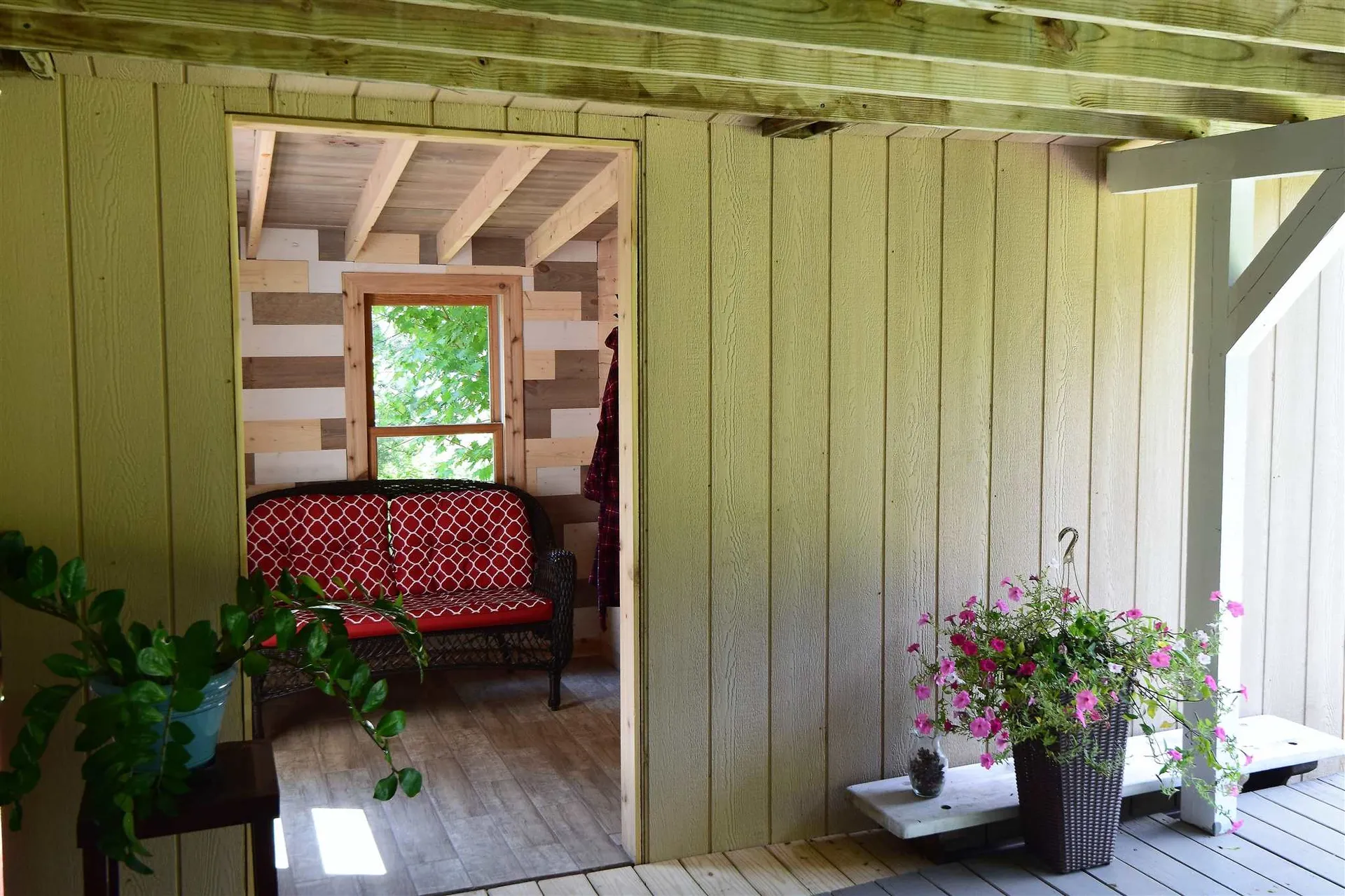 5 Damon Drive Essex VT 05452