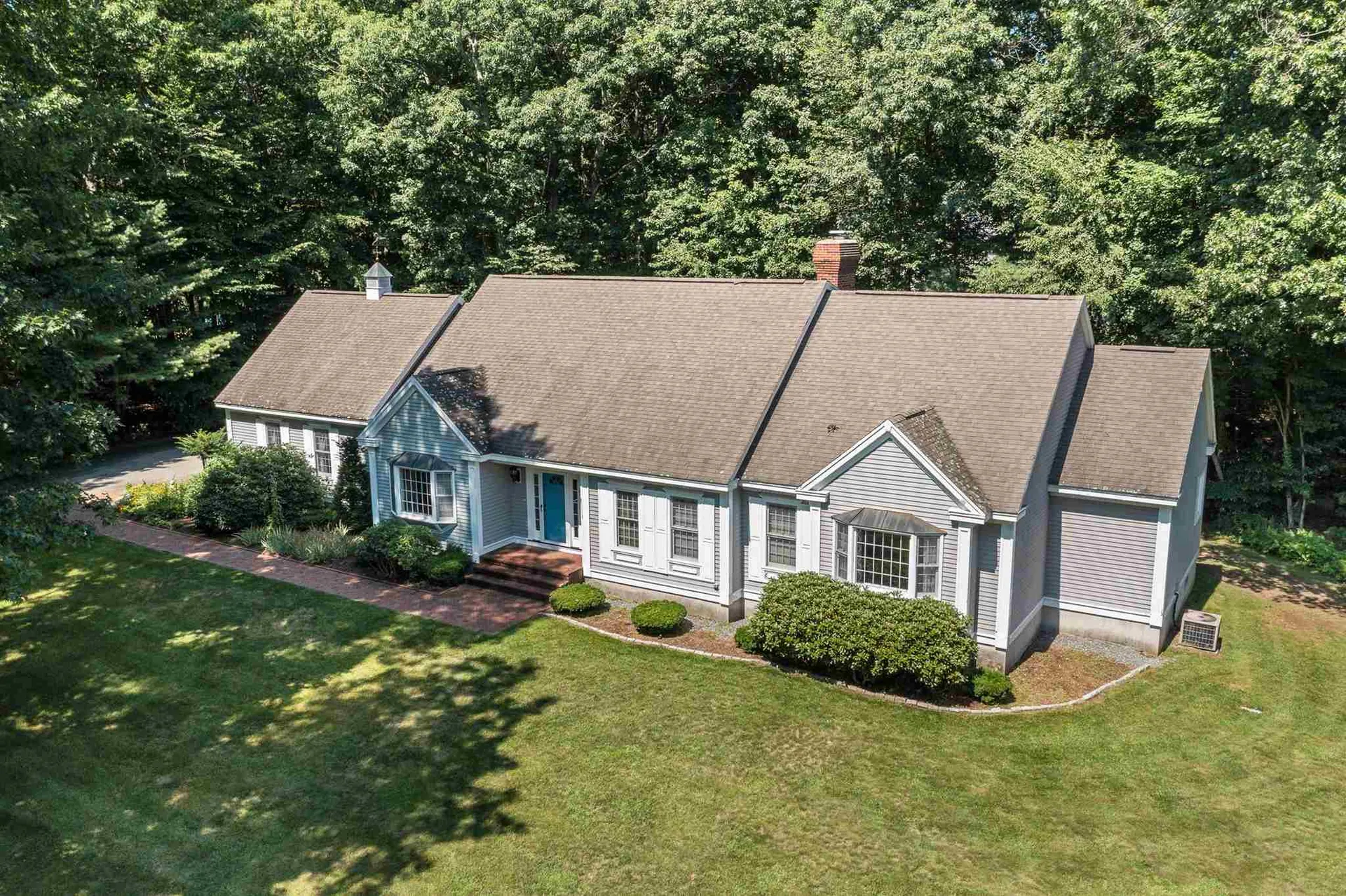 8 Bear Path Road Hampton NH 03842