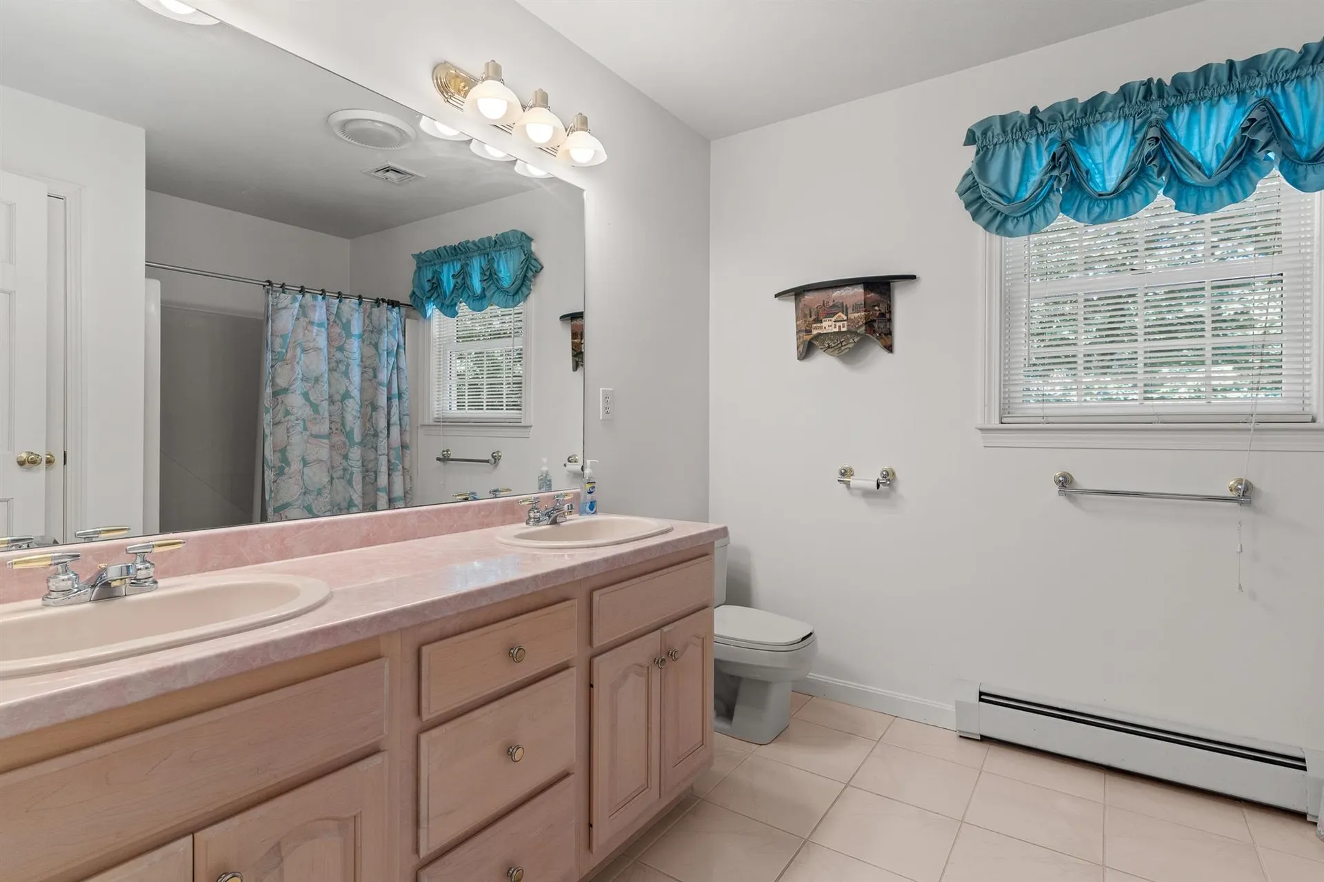 8 Bear Path Road Hampton NH 03842
