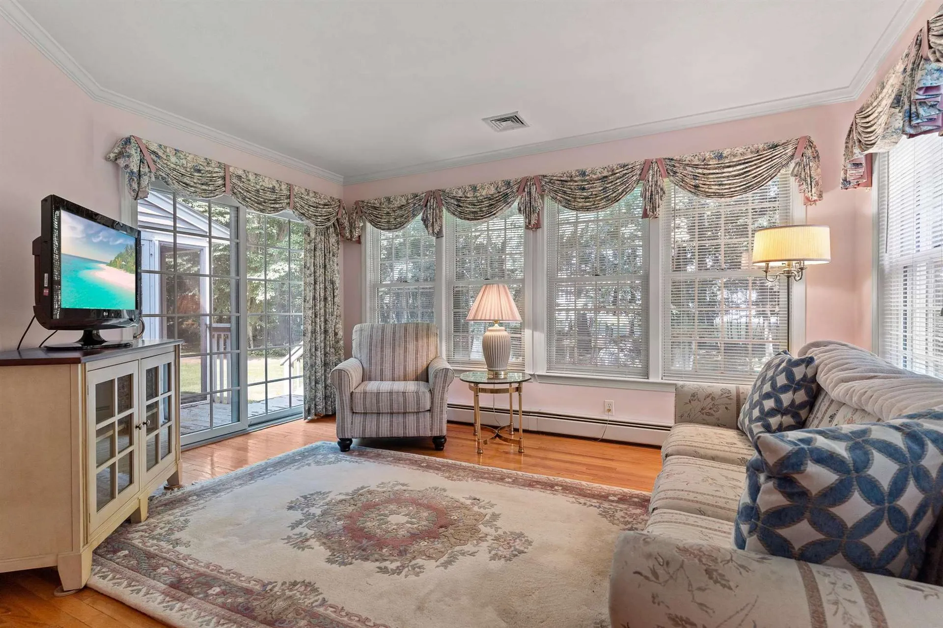 8 Bear Path Road Hampton NH 03842