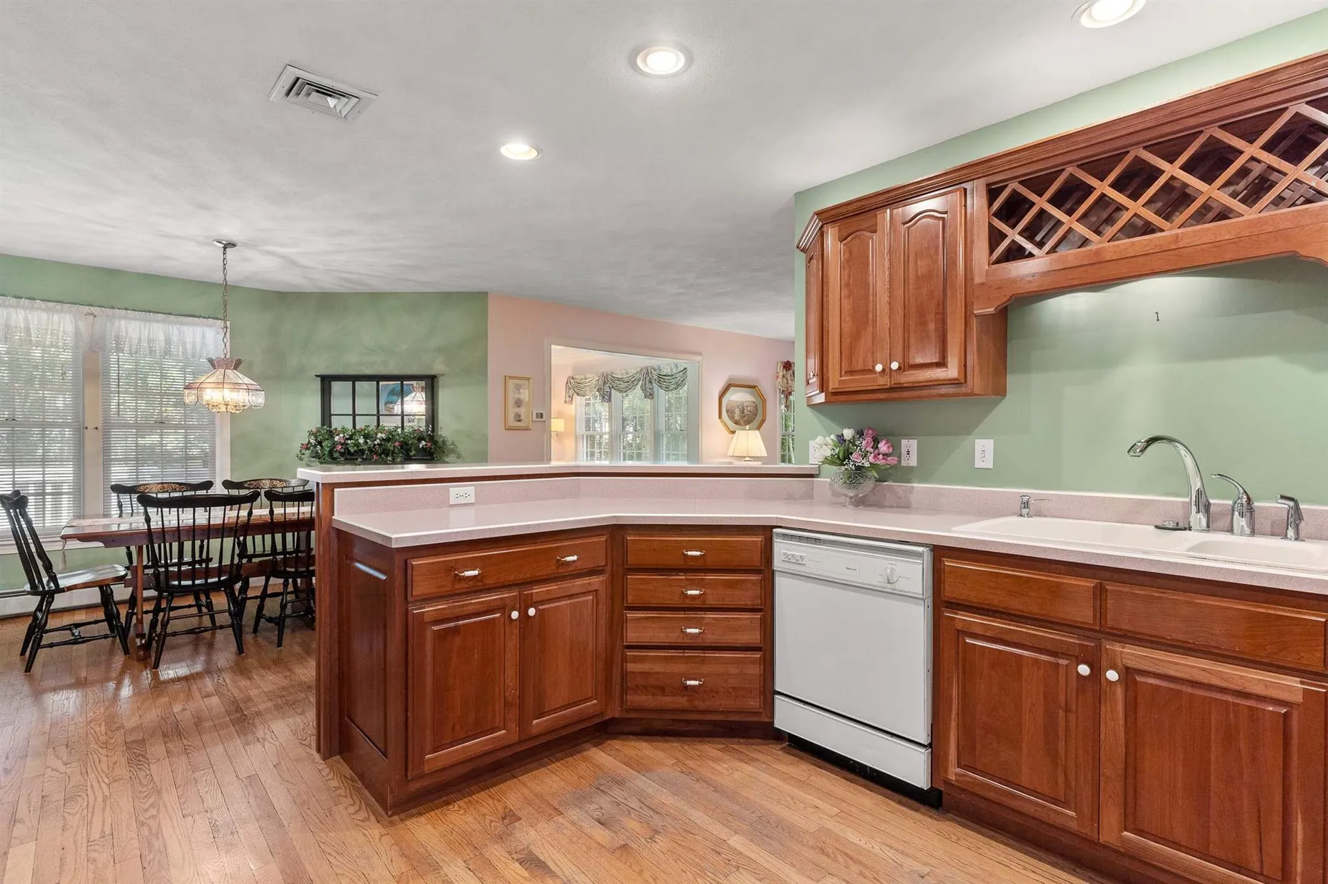 8 Bear Path Road Hampton NH 03842