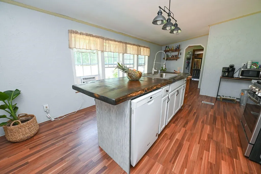 60 Marshall Road Kingston NH 03848