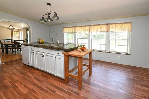 60 Marshall Road Kingston NH 03848