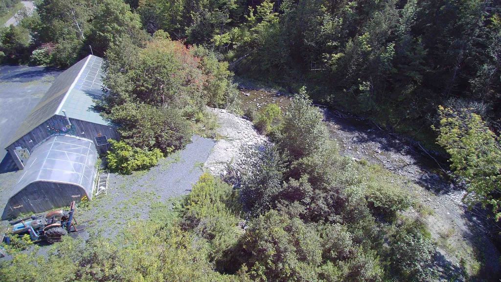 483 East Barre Road Barre Town VT 05641-9000