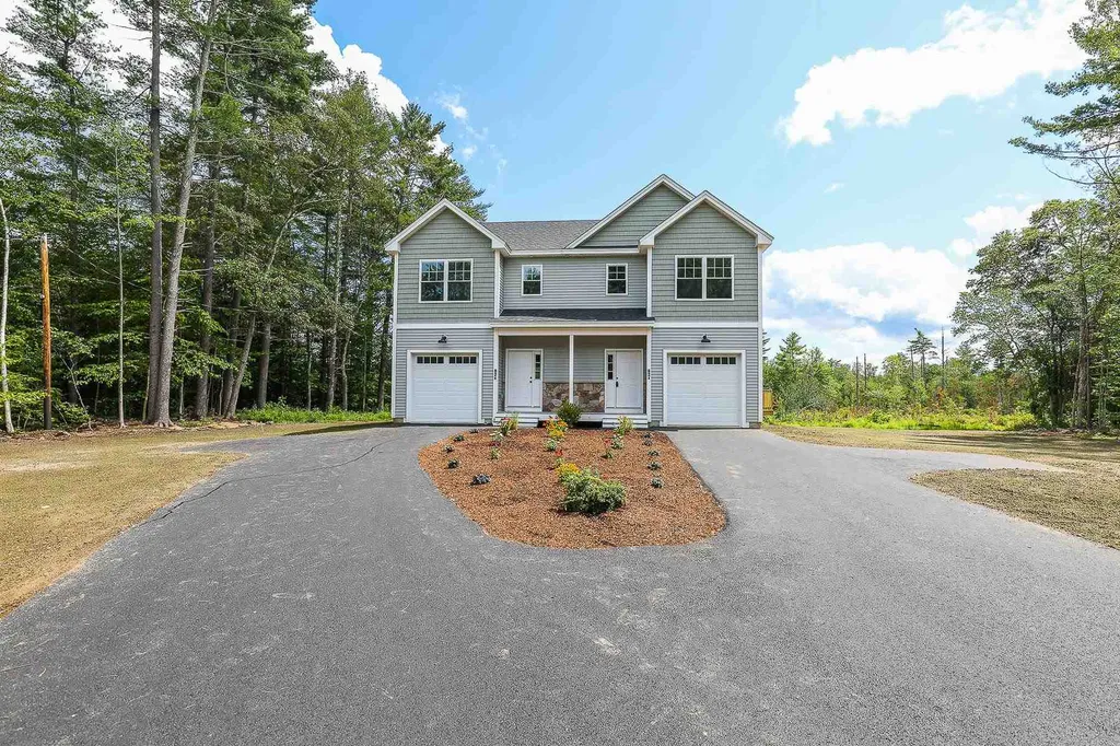 82b Prescott Road Raymond NH 03077