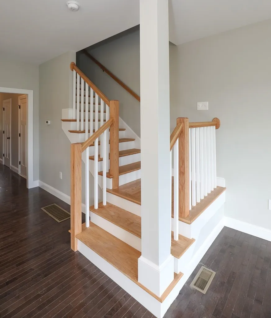 82a Prescott Road Raymond NH 03077