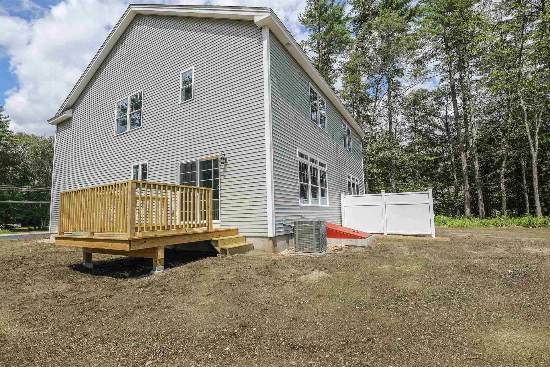 82a Prescott Road Raymond NH 03077