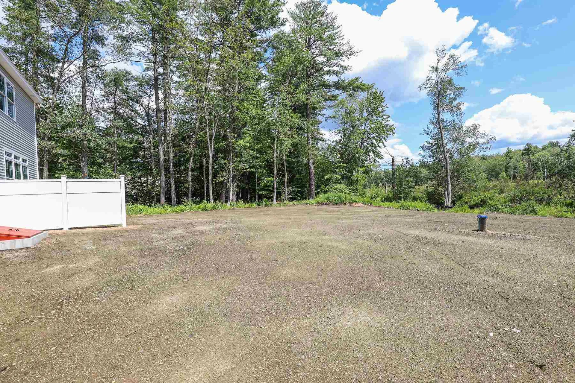 82a Prescott Road Raymond NH 03077