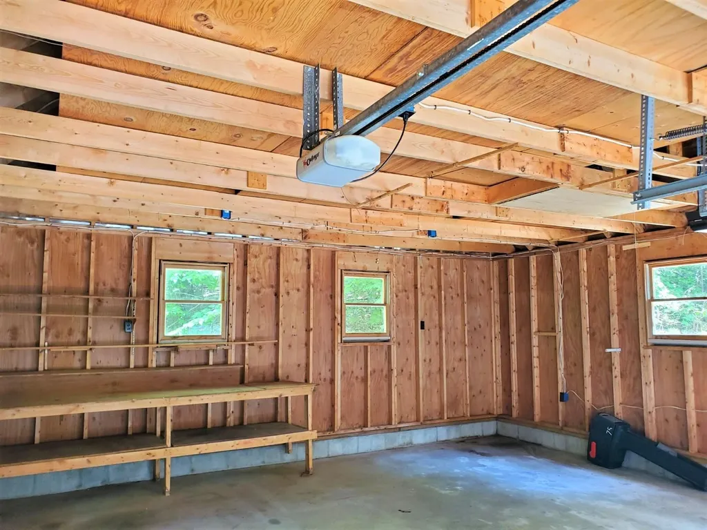 75 Champion Hill Road Effingham NH 03882