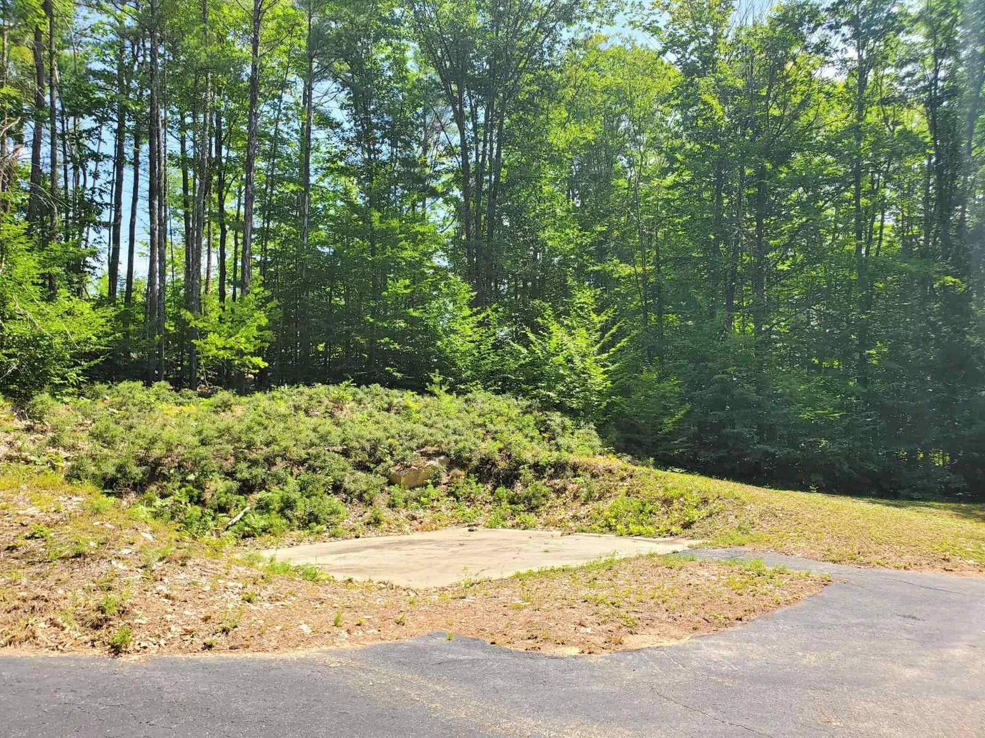 75 Champion Hill Road Effingham NH 03882